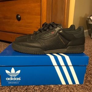 YEEZY Powerphase